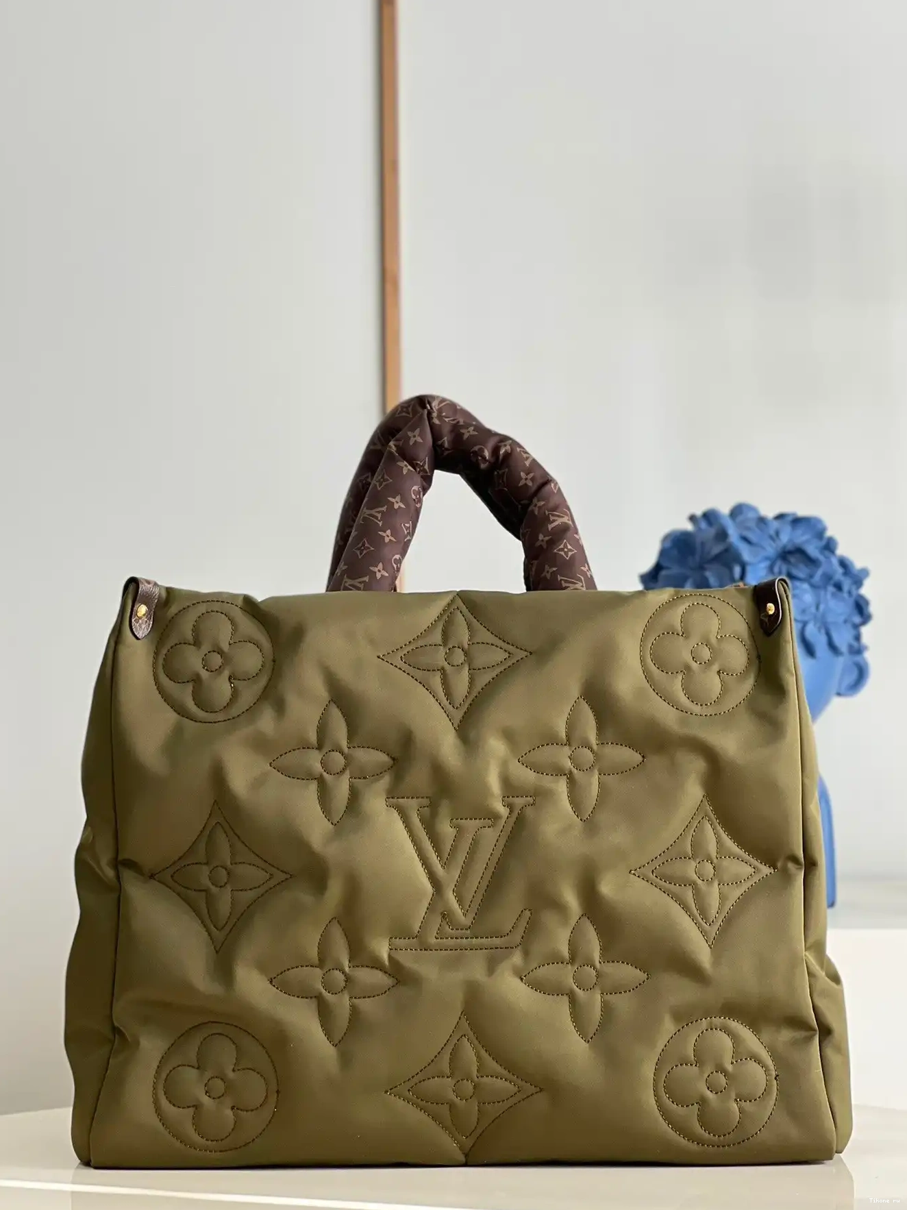Affordable VUITTON GM LOUIS ONTHEGO 0613